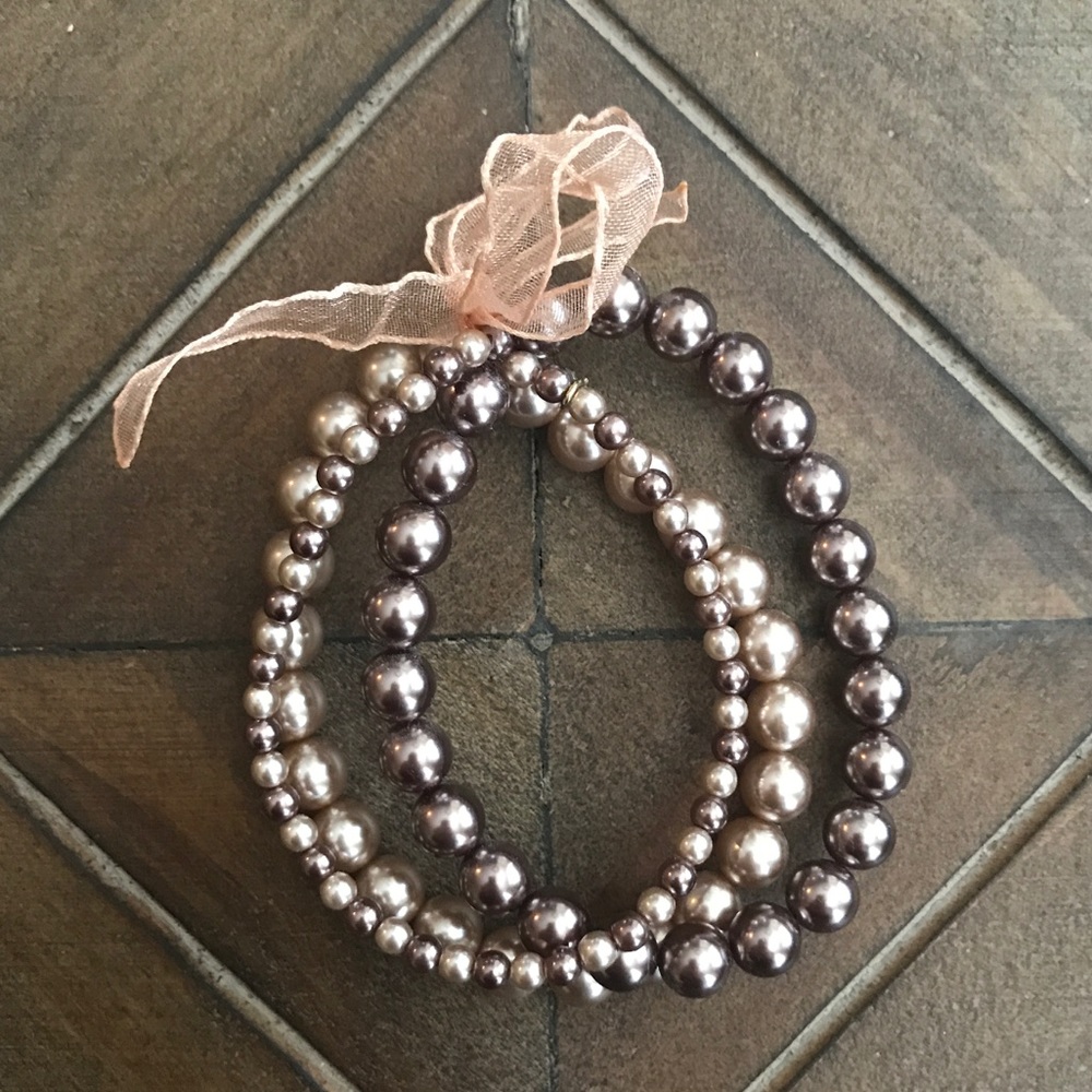 Pearl bracelet